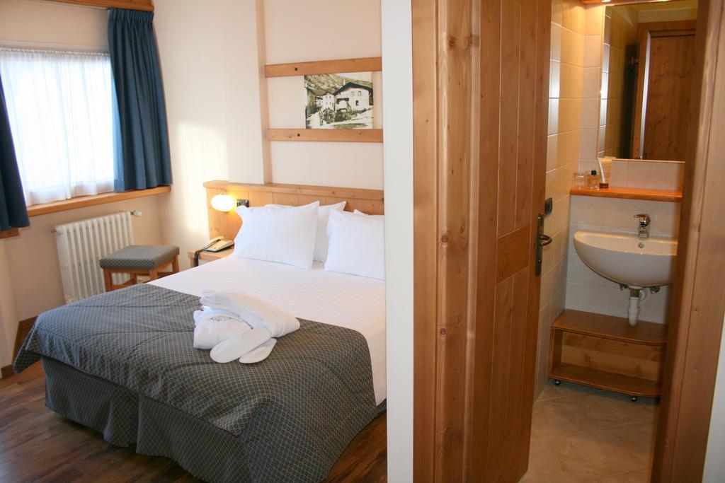 Hotel Larice Bianco Bormio Buitenkant foto
