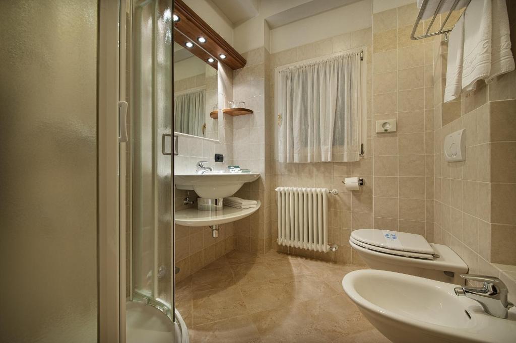Hotel Larice Bianco Bormio Kamer foto