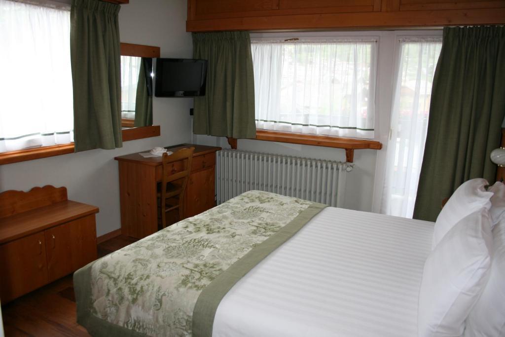 Hotel Larice Bianco Bormio Buitenkant foto