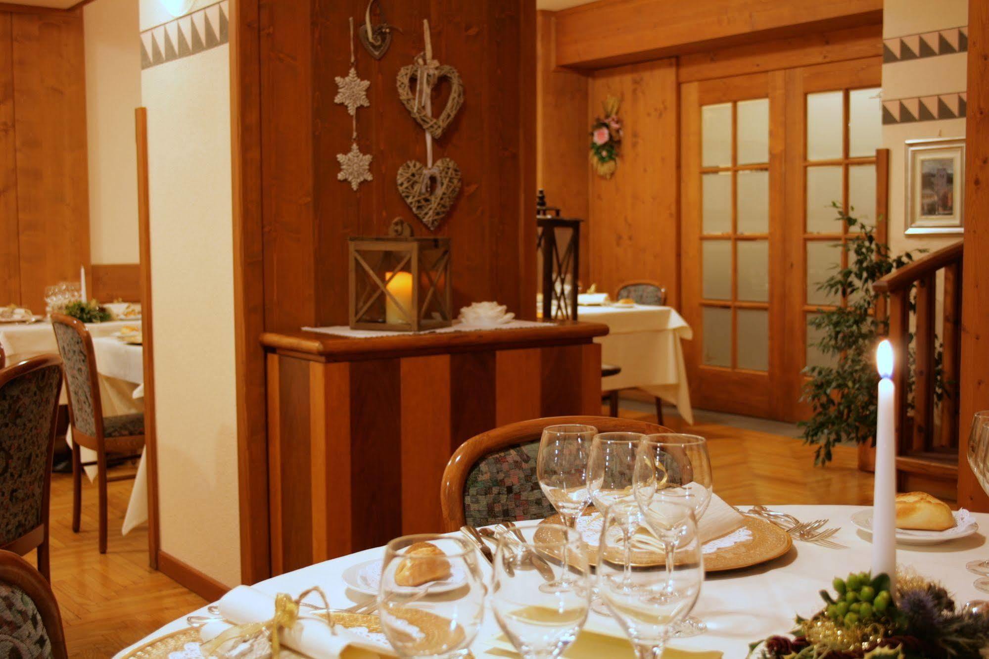 Hotel Larice Bianco Bormio Buitenkant foto