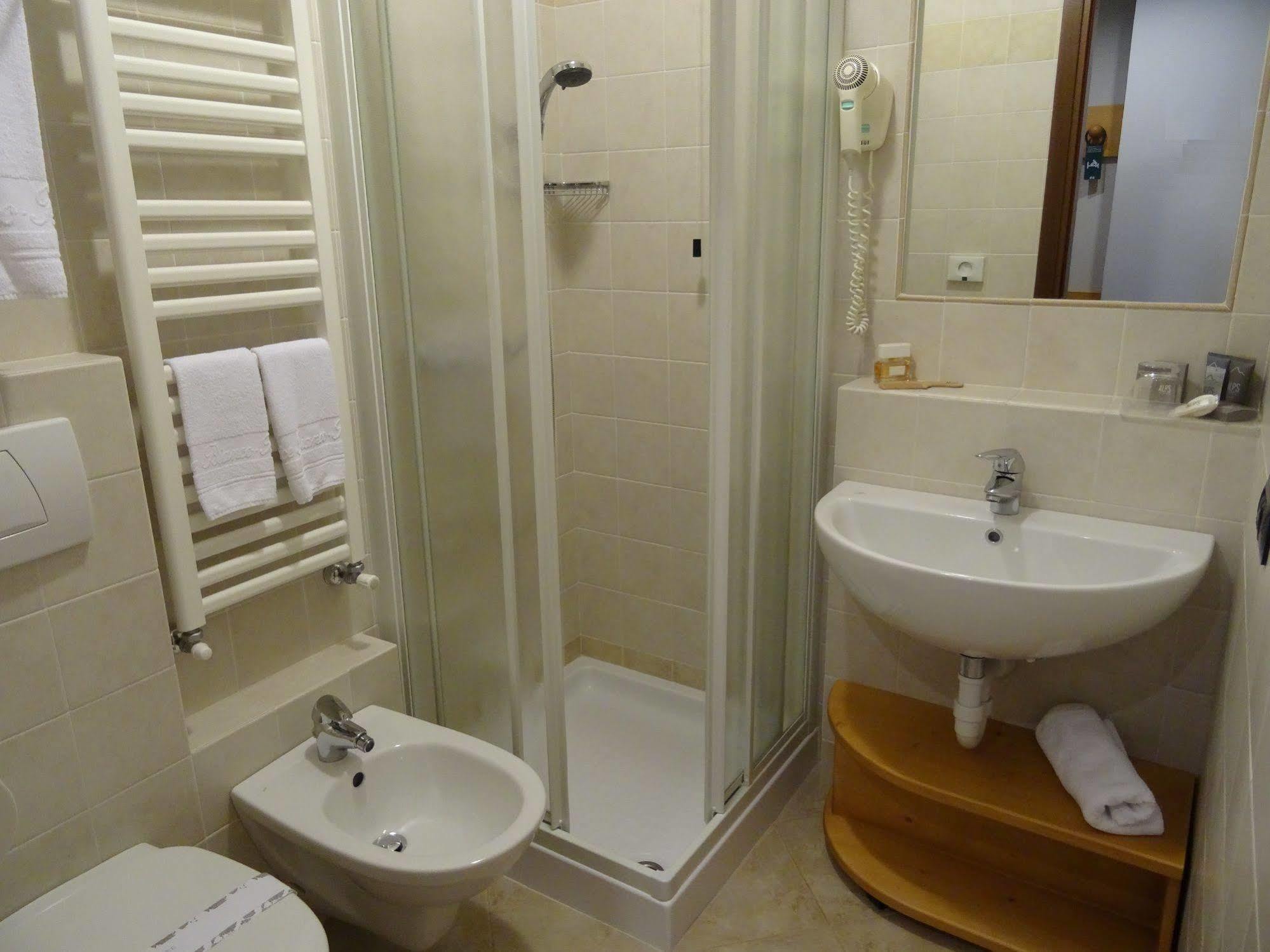 Hotel Larice Bianco Bormio Buitenkant foto
