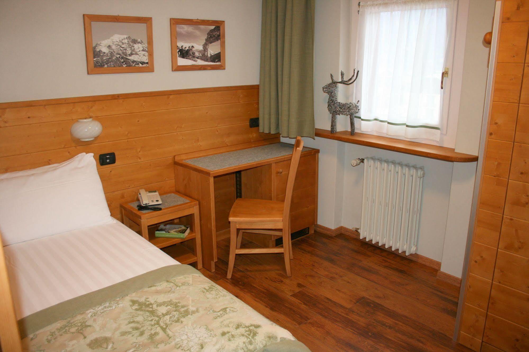 Hotel Larice Bianco Bormio Buitenkant foto